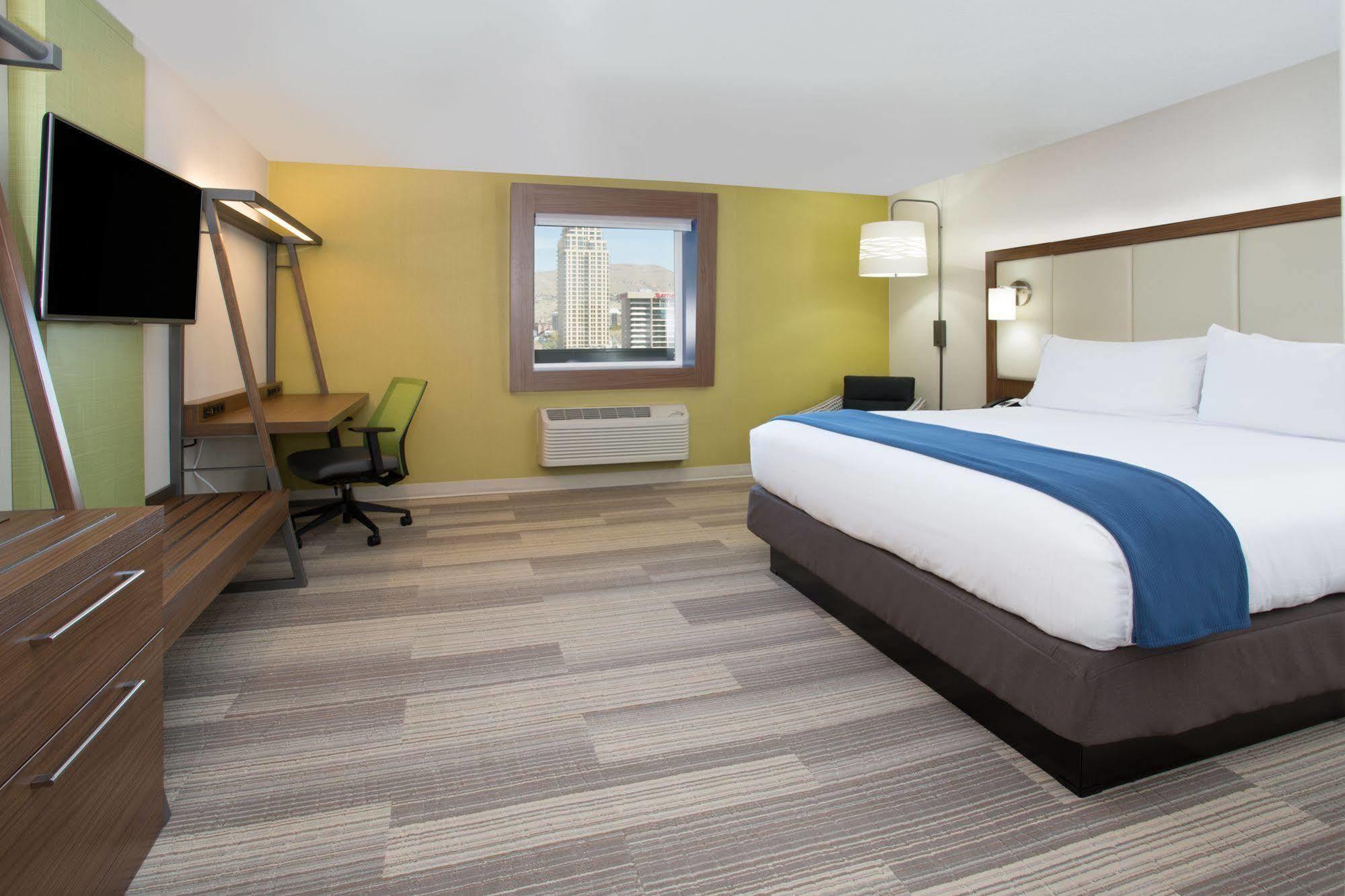 Holiday Inn Express & Suites Platteville By Ihg Exterior foto